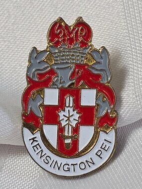 KENSINGTON PEI METAL LAPEL PIN CANADA CANADIAN WEAR PRINCE EDWARD ISLAND TRAVEL